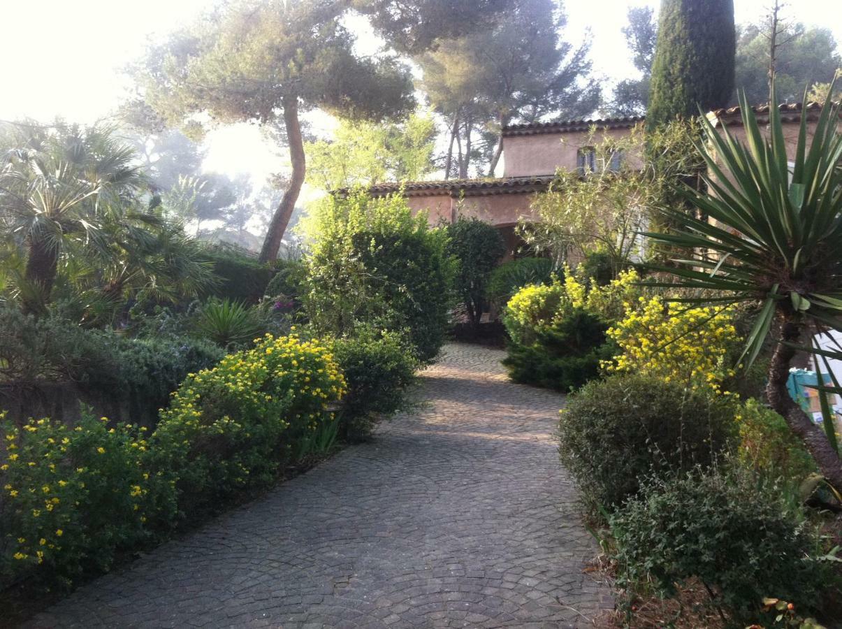 Bed and Breakfast La Douce Heure Mougins Exterior foto